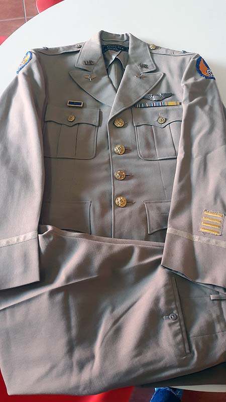 WW2 Patch placement regulation? - ARMY AND USAAF - U.S. Militaria Forum