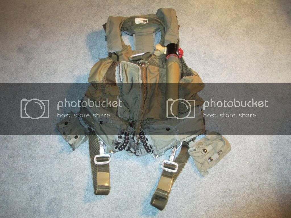 LPU / PML (Passive-Mid-Layer) Down GP Vest M / Military Olive