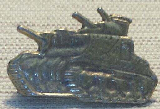 UNKNOWN PINS - WW1 TANK ~~ SHIP - UNOFFICIAL MILITARY AWARDS (PLAQUES ...