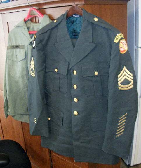 SFC John R. Sicinski uniform (grouping) ? - UNIFORMS - U.S. Militaria Forum