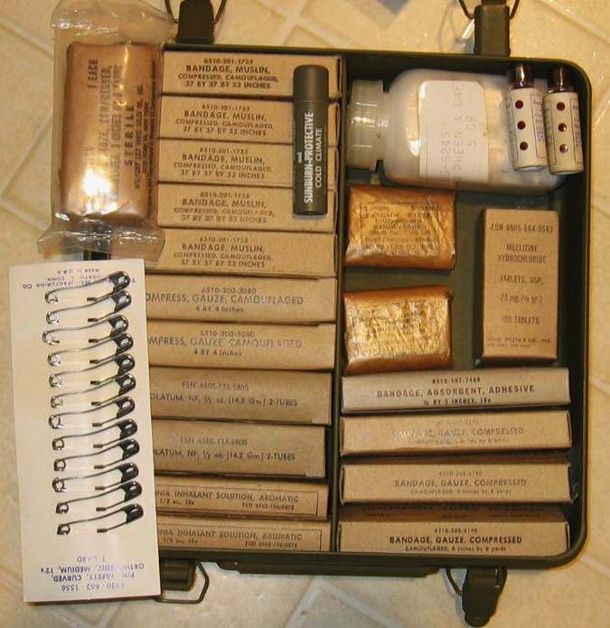 Question about Vietnam era Airborne Lifeboat First Aid Kit - FIELD ...