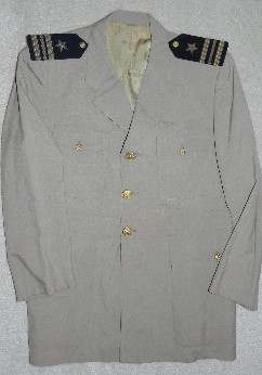 Navy LCDR Khaki uniform - NAVAL & SEA SERVICE UNIFORMS - U.S. Militaria ...