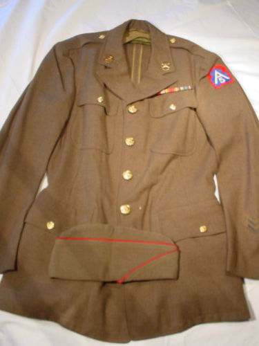 WW1 overseas bars on a 5th army WWII Class A? - UNIFORMS - U.S ...