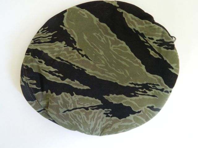 Tiger Stripe head gear of the Vietnam War - CAMOUFLAGE UNIFORMS - U.S ...