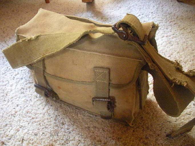 ww2 demo bag? - FIELD & PERSONAL GEAR SECTION - U.S. Militaria Forum