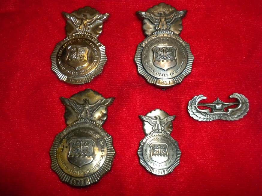 my-weekly-pickups-badges-awards-dui-and-collar-brass-u-s