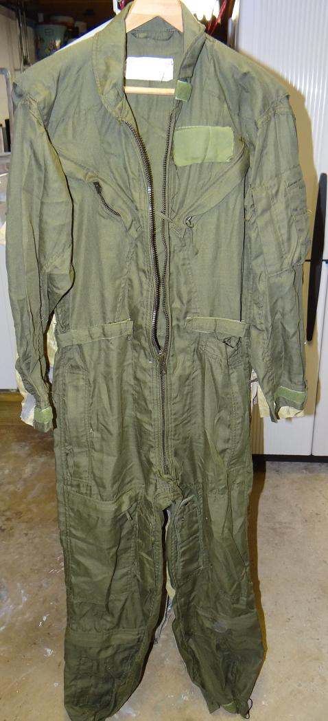 INTERESTING FLIGHT SUITS - WHAT DO I HAVE? - FLIGHT CLOTHING - U.S ...