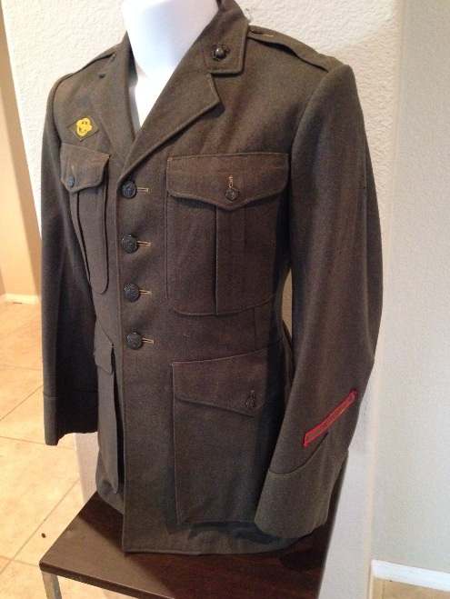 Named WW2 Marine Uniform- need help with restoration - UNIFORMS - U.S ...