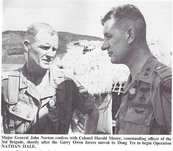 Major General John Norton wearing a tailor made jacket - UNIFORMS - U.S ...