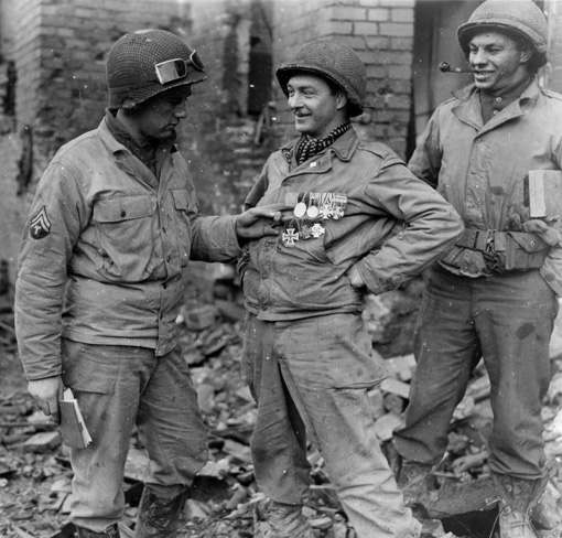 GIs wearing German insignia/equipment - SPOILS OF WAR - U.S. Militaria ...