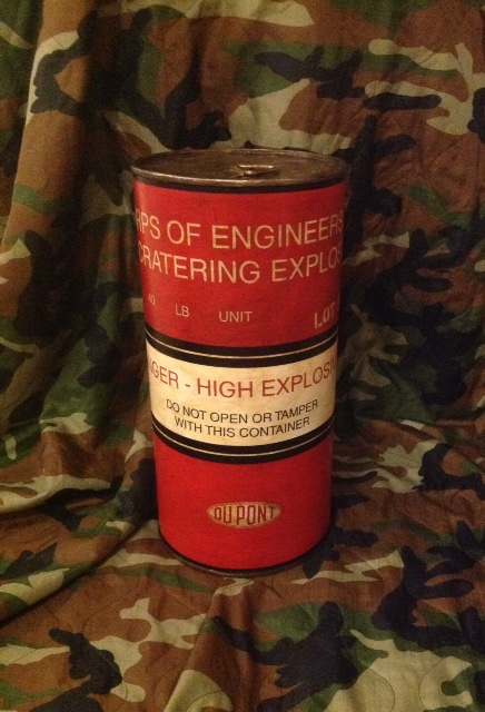 40 LB CRATERING CHARGE - ORDNANCE - U.S. Militaria Forum