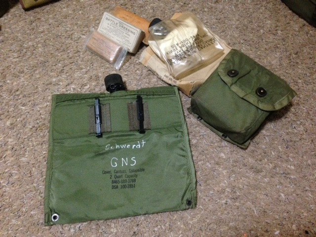 Early/mid Vietnam collapsible canteen bladders, period marking? - FIELD ...