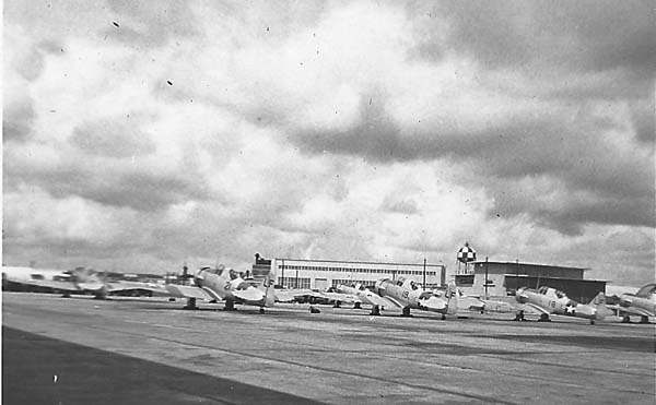 Cherry Point MCAS, Korean War Era - MILITARY AIRCRAFT & AVIATION - U.S ...