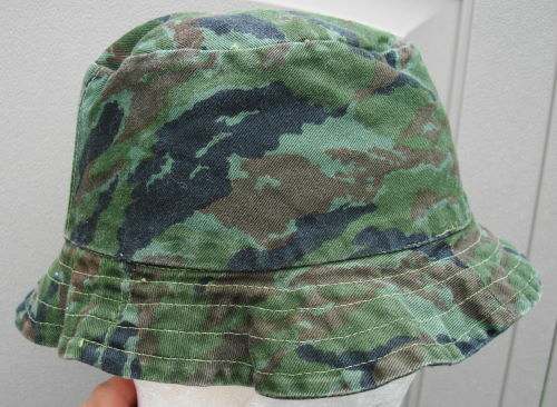 Short brim boonie hat in unknown camo pattern. Can you ID? - UNIFORMS ...