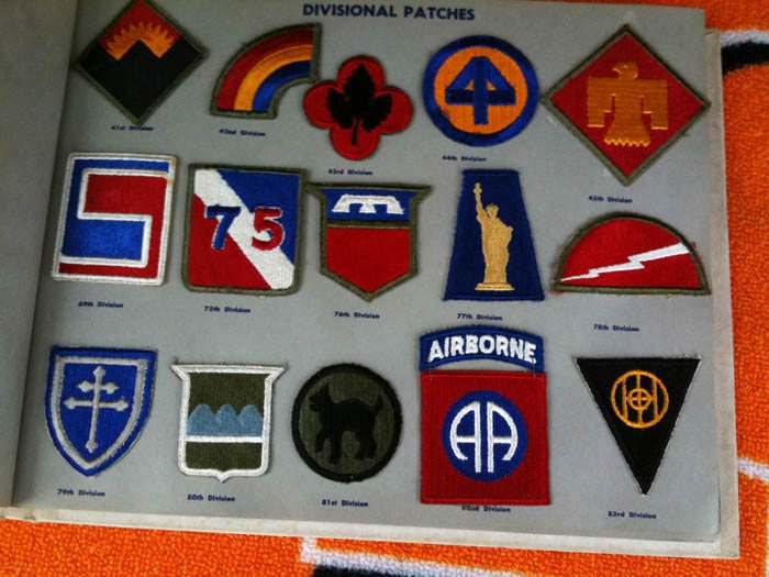 U.S. Army Embroidered Insignia Album - ARMY AND USAAF - U.S. Militaria ...