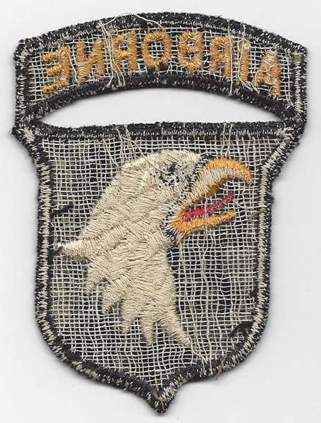 101st Airborne Patches and Yearbook - ARMY AND USAAF - U.S. Militaria Forum