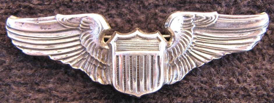 Unusual Small Pilot Badge Designs - Wing Badges - U.s. Militaria Forum