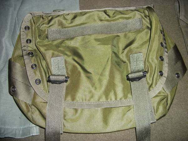 vietnam era nylon buttpack - FIELD & PERSONAL GEAR SECTION - U.S ...