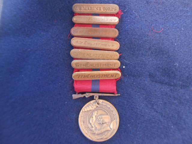 USMC 7 Bar GCM/Medal Rack with Foreign Decoration - MEDALS ...