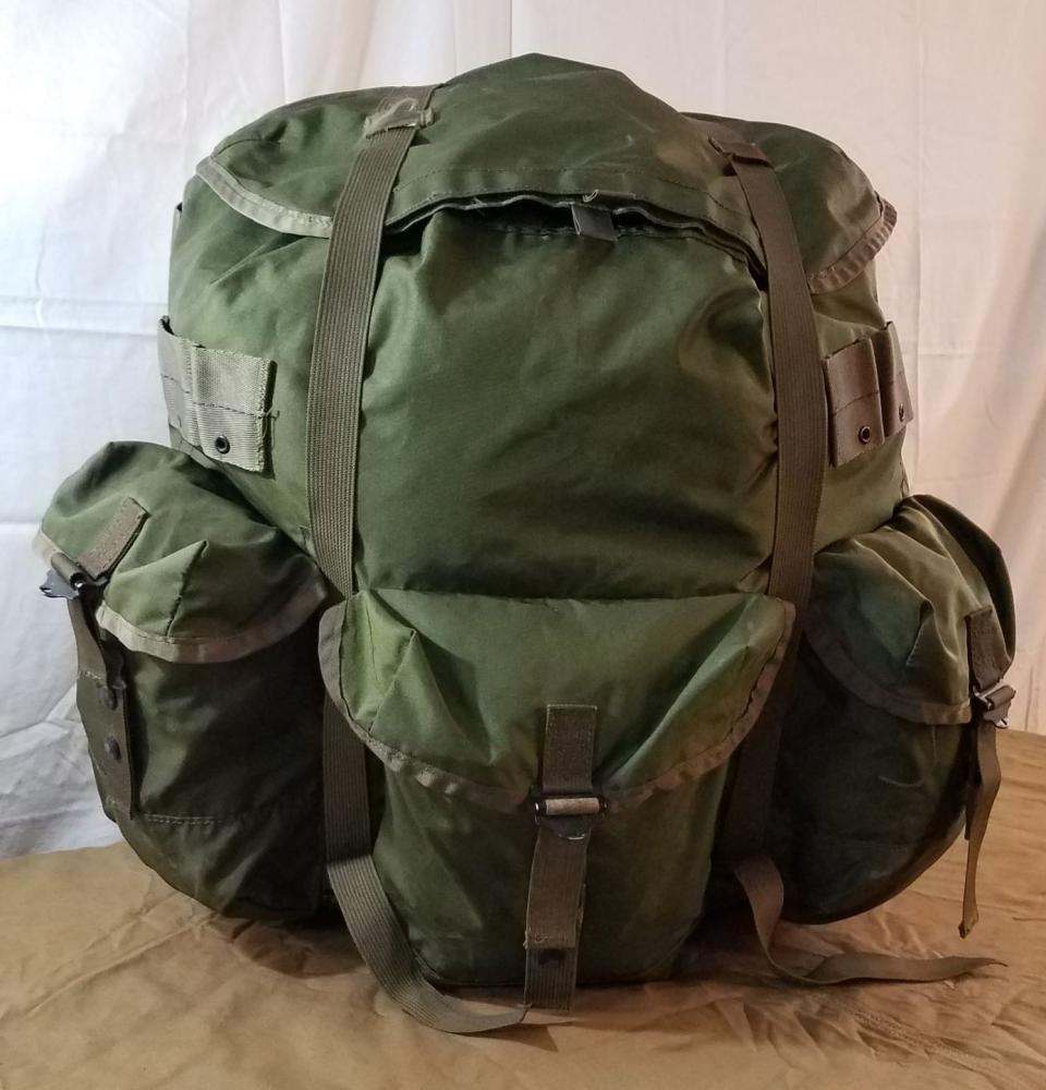 First Pattern Large LINCLOE Pack and Frame - FIELD & PERSONAL GEAR ...