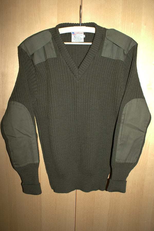 USMC V-neck Green Sweater - UNIFORMS - U.S. Militaria Forum