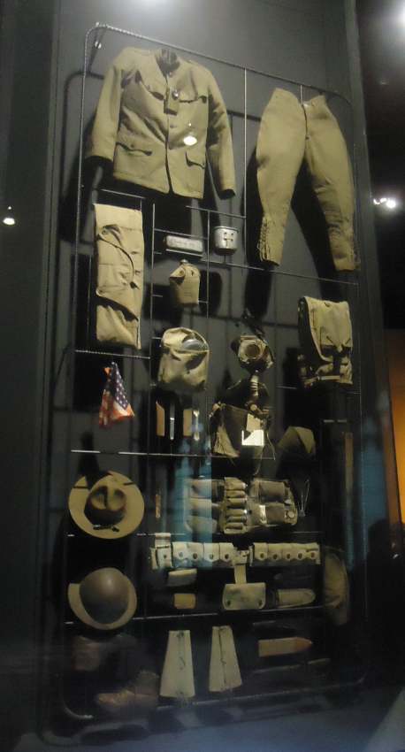 Doughboy Eqt Display at the In Flanders' Fields Museum - MUSEUMS ...