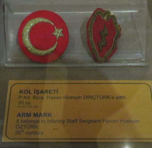 25th Division Patches at Turkish Military Museum - ARMY AND USAAF - U.S ...