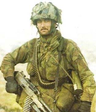 The use of foliage as additional helmet camo. - M-1; M-1C & M-2 HELMETS ...