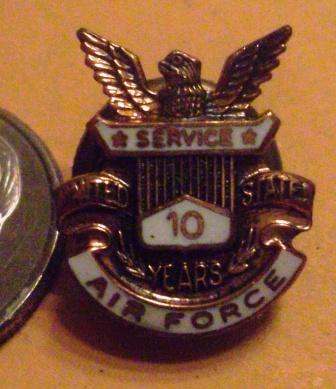 20 Year Service Pins - LAPEL BUTTONS (DISCHARGE & RETIREMENT FOR ...