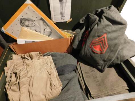 Footlocker Identification Help - BASE/BIVOUAC/CAMP/DEPOT ITEMS - U.S.  Militaria Forum