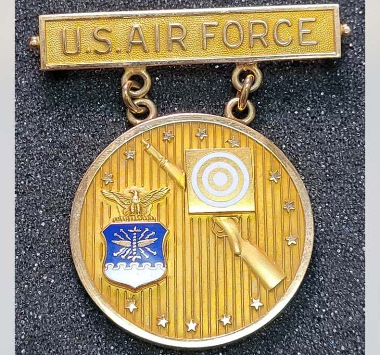 Named Us Air Force Distinguished Rifleman Badge 14k Medals