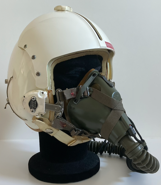 B-52 pilot HGU-2A/P (late 60's) - FLYING HELMETS AND ACCESSORIES - U.S ...