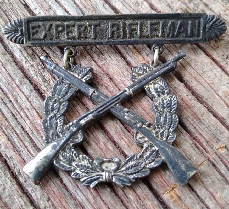 Amcraft Expert Rifleman Badge Navy Marine Corps Coast Guard U S