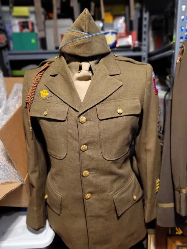 Restoring Uniforms: A Discussion - UNIFORMS - U.S. Militaria Forum