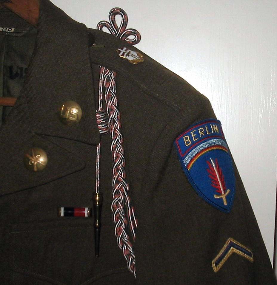 Berlin Brigade Fourragére need some help please - UNIFORMS - U.S ...